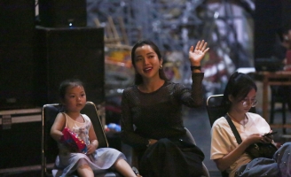 Cựu siêu mẫu Kim Cương bị bất ngờ sau khi yêu Ưng Hoàng Phúc vì điều này