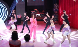 Ký Ức Vui Vẻ: Phương Vy Idol mang đến một màn trình diễn mãn nhãn cho khán giả