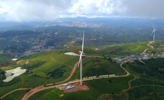 Phát hiện tọa độ lên hình cực thơ ở Đà Lạt với những cánh quạt gió khổng lồ