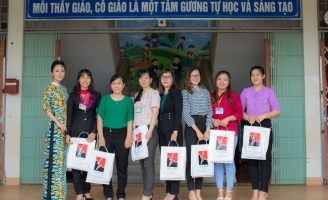 NTK Việt Hùng cùng Tân Đại sứ áo dài 2 Bích Nhân mang yêu thương về với Phú Quốc