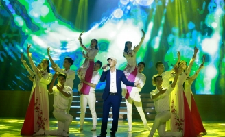 Thiên Bảo thí sinh đầu tiên đạt điểm tuyệt đối 30 từ Solo cùng Bolero mùa 2018