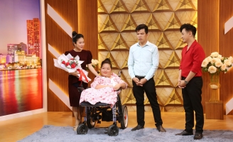 Thuận Vợ Thuận Chồng: NSƯT Vân Khánh cảm phục người vợ khuyết tật làm cùng lúc hai nghề